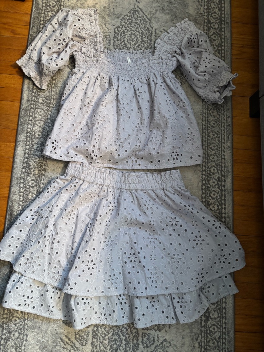 Skirt Set - Picture 2 of 5